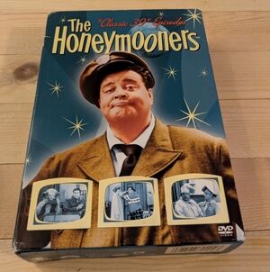The Honeymooners Classic 39 Episodes DVD Set Pre-owned